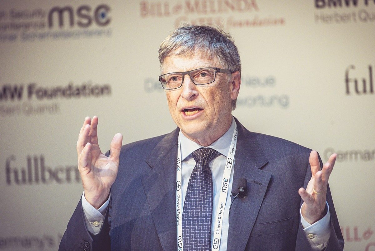 Билл Гейтс приобрёл отели в Москве и Петербурге
