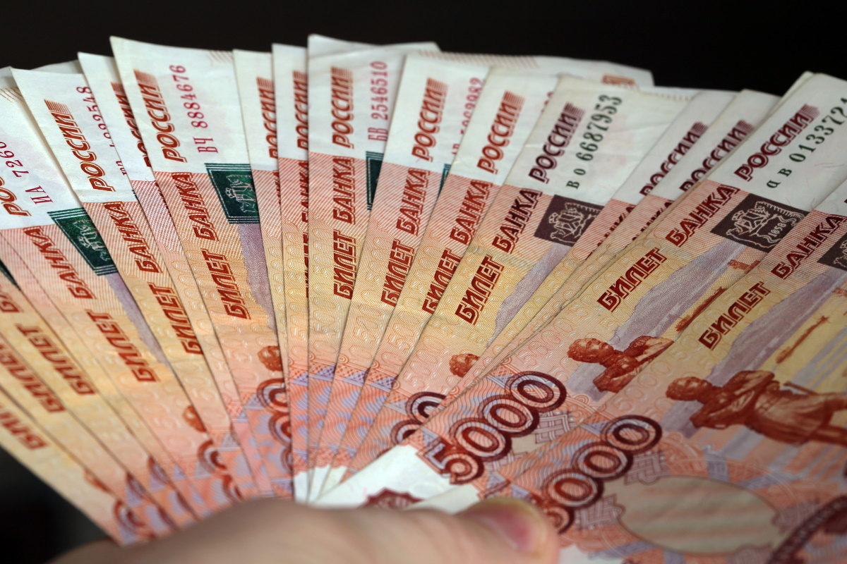 Петербуржцы набрали рекордное количество кредитов наличными