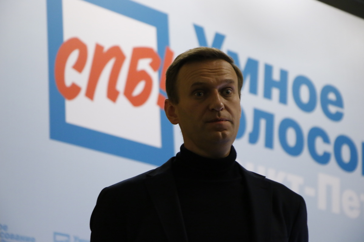 Штабы Навального* включили в перечень организаций, причастных к терроризму и экстремизму