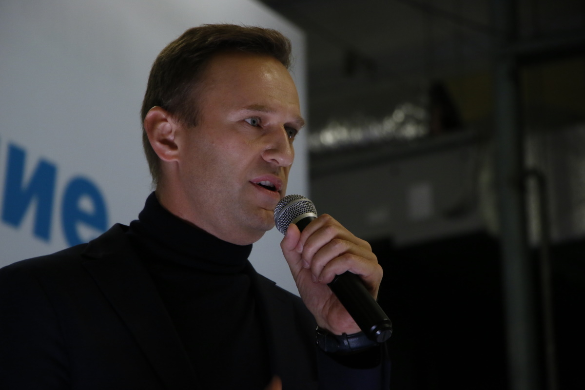 Проблемы с рейсами зафиксировали перед возвращением Навального во Внуково