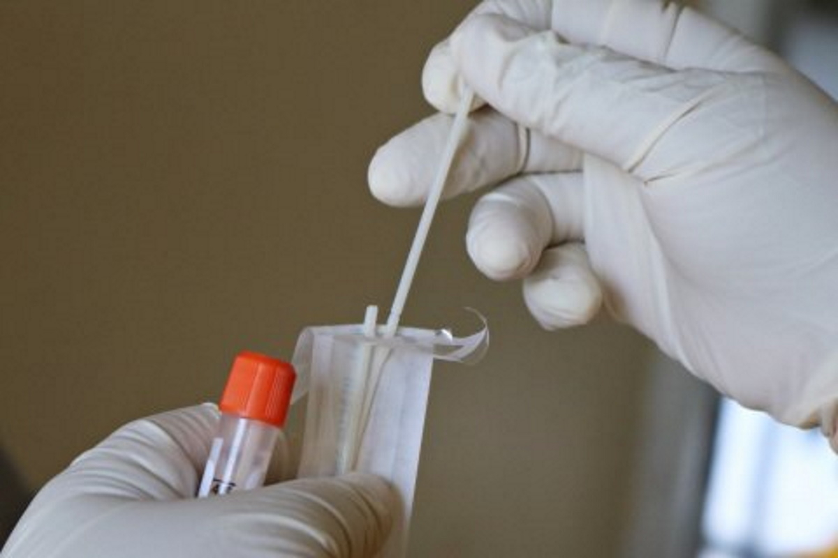 Десятки людей в Эстонии жалуются на эффекты от вакцины Pfizer