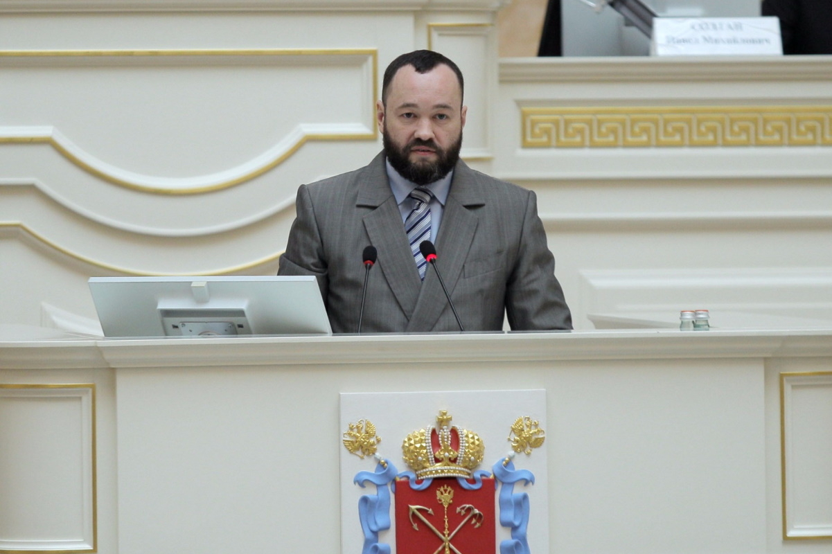 Депутат Анохин рассказал о последствиях прививки от коронавируса