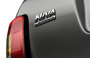 Названа дата продажи упрощенной Lada Niva