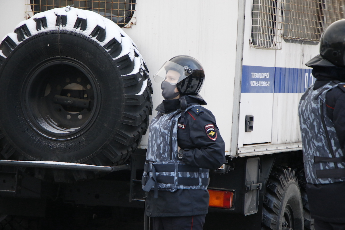 За участие в несогласованной акции в Петербурге арестовали четырех человек