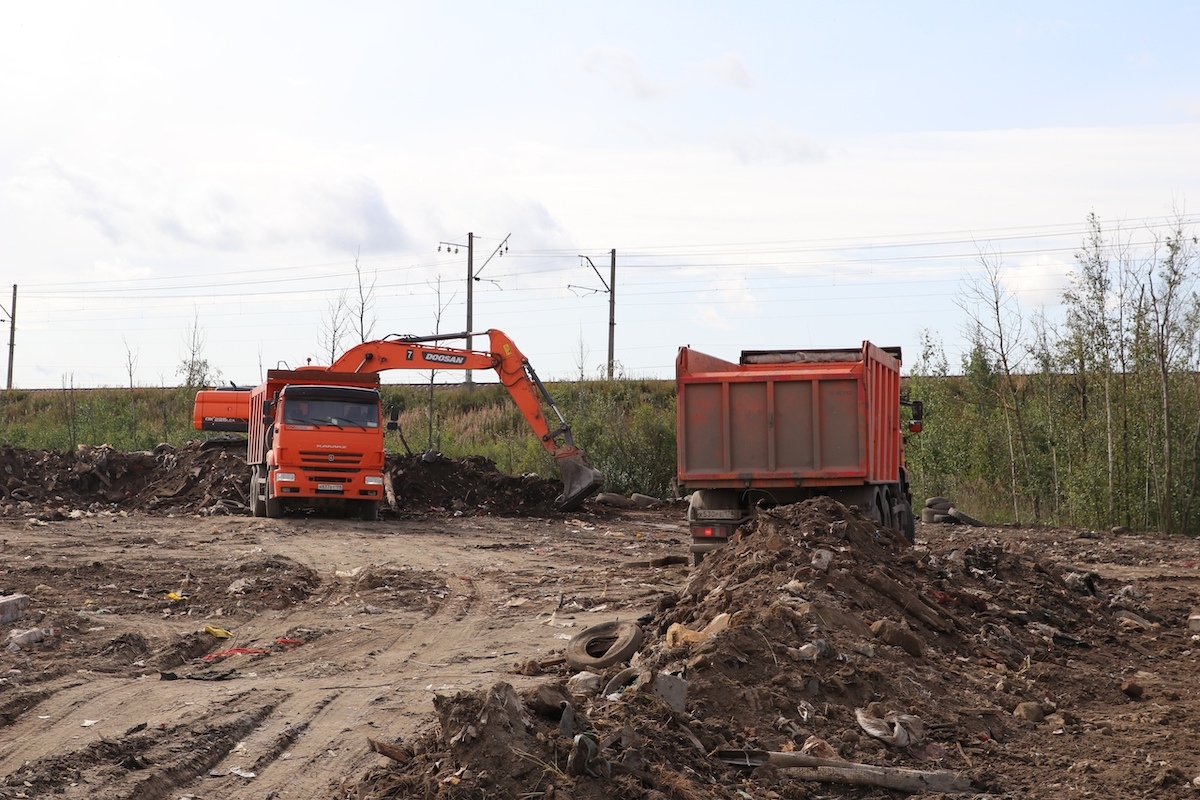 Север Петербурга избавят от трех крупных свалок до конца ноября
