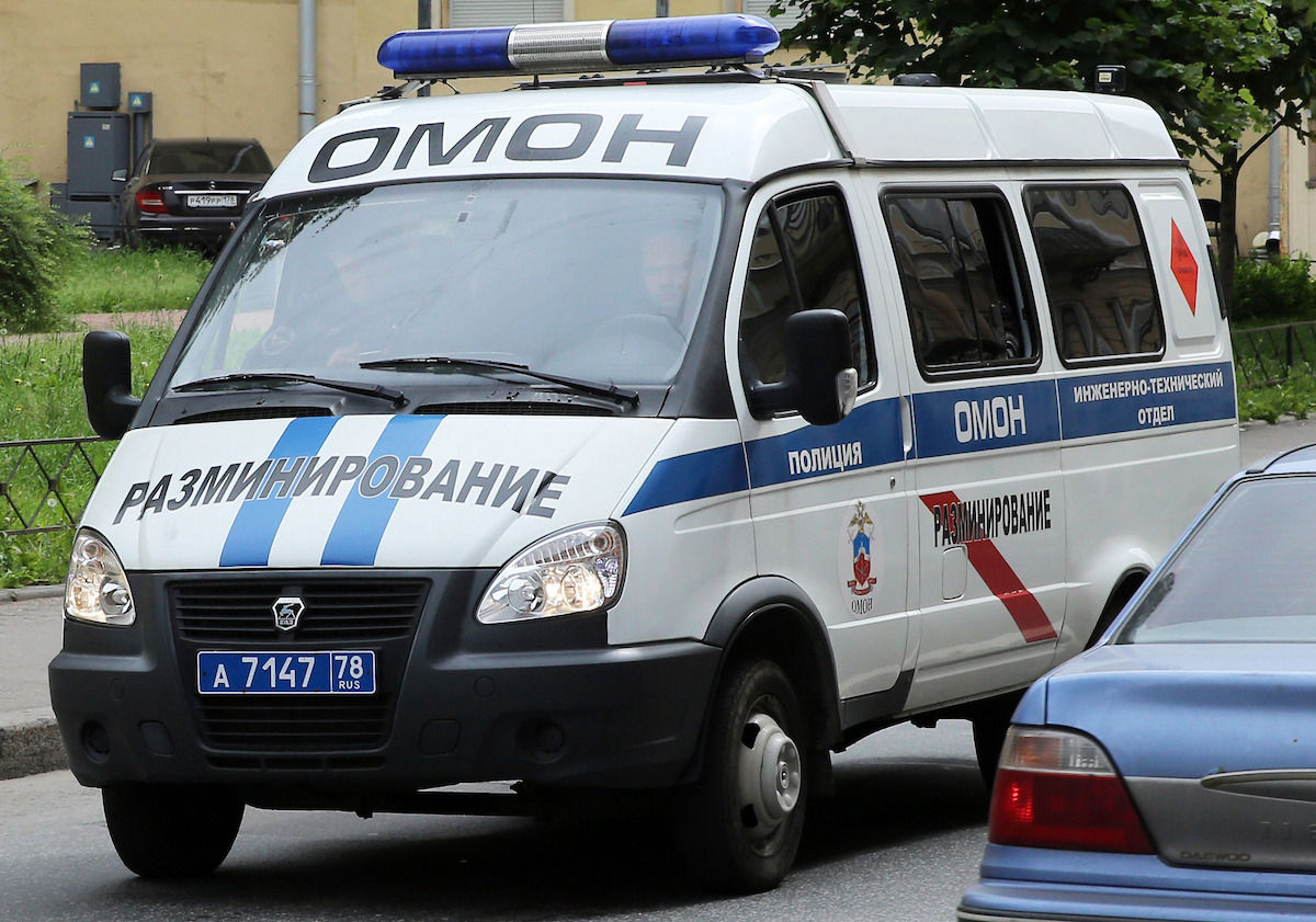 Петербурженку, сообщившую о бомбе, разыскивает полиция