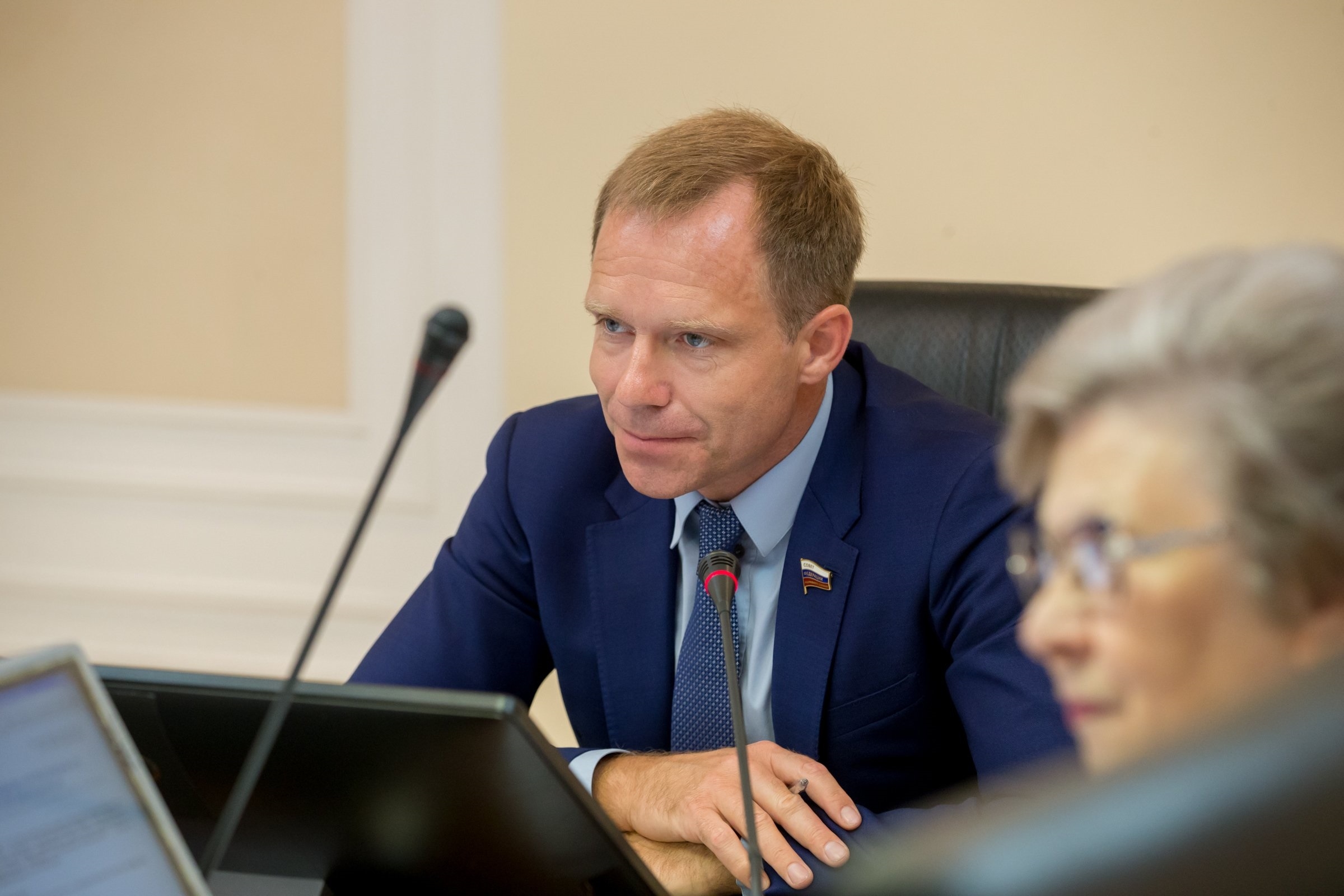 Сенатор от Петербурга Кутепов назвал способ избежать дефицита бензина