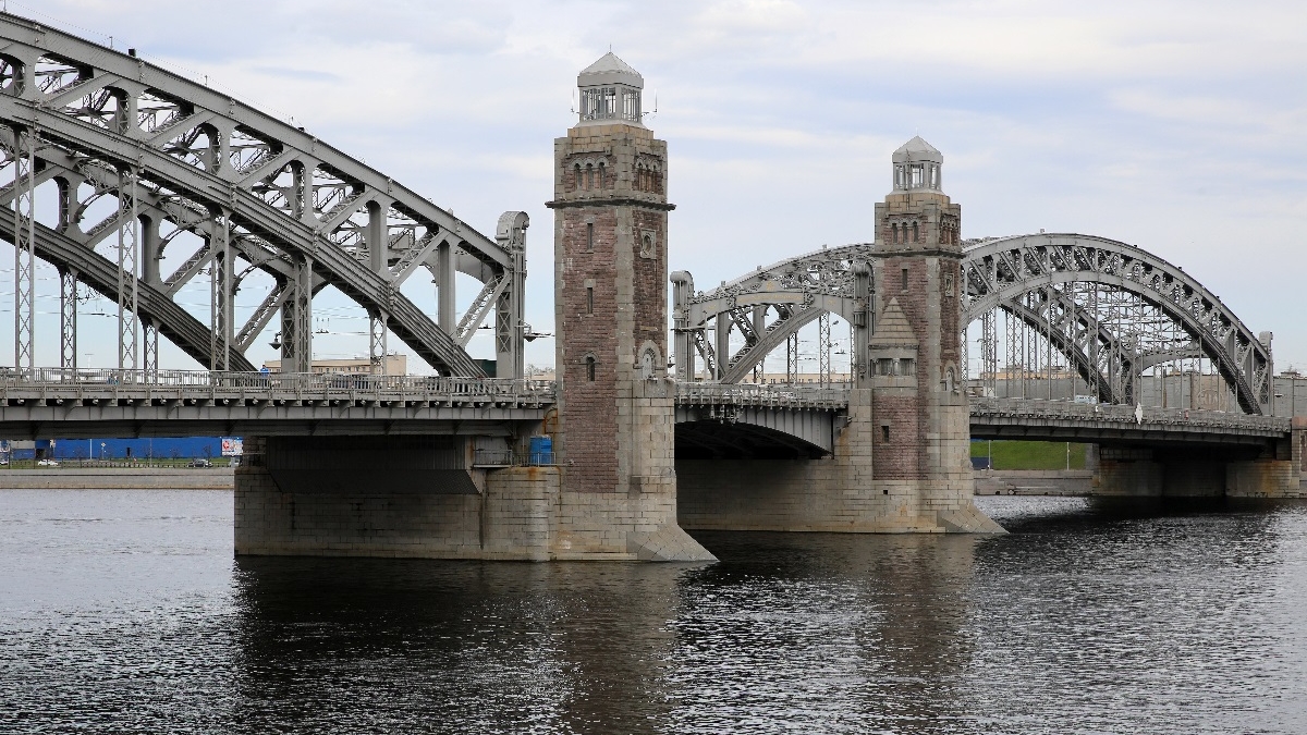 Мост большеохтинский фото разводка