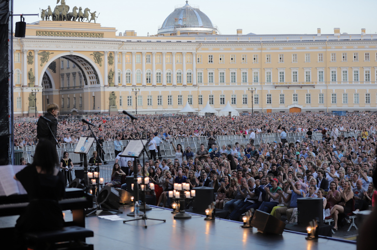 Бесплатный концерт на Дворцовой 3 июня: кто выступает и как получить QR-код