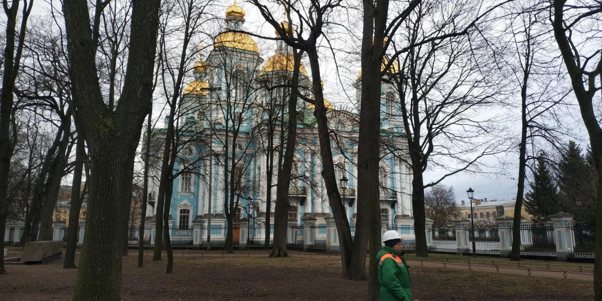 В пятницу в Петербурге после просушки открыли еще четыре сквера