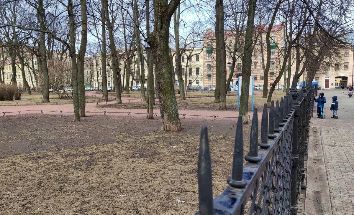 13 апреля в Петербурге после просушки откроют еще 13 парков и скверов
