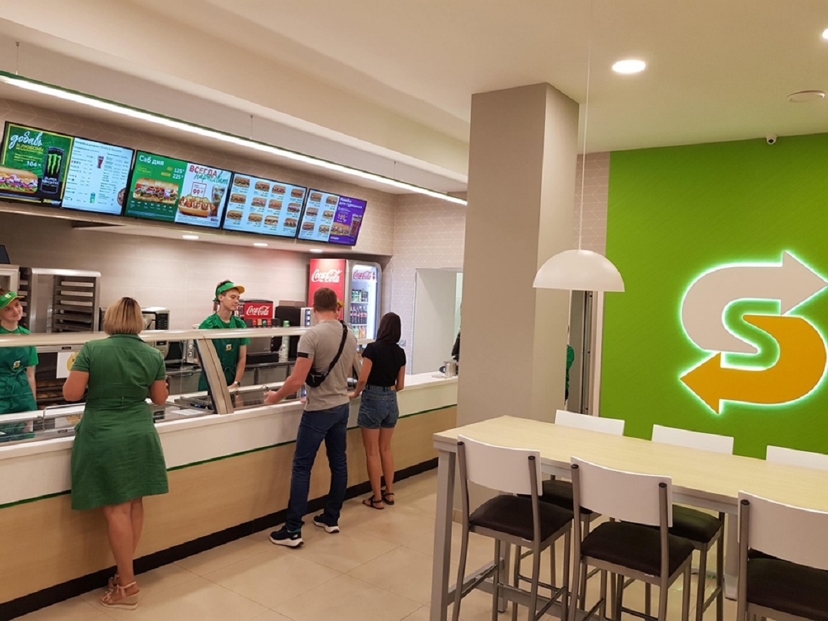 Baskin Robbins и Burger King поборются за активы Subway