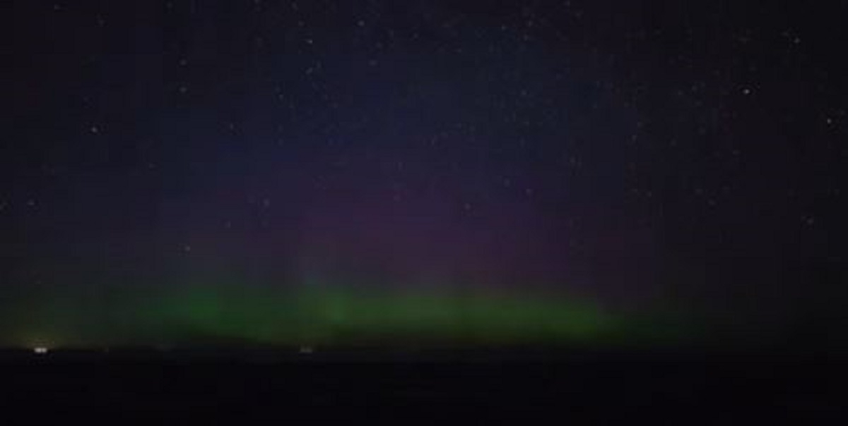 Над Ладожским озером заметили необычайно яркое северное сияние