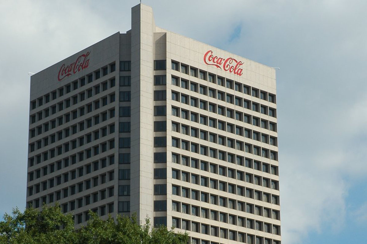 Coca-Cola нарастила выручку после старта продаж алкоголя