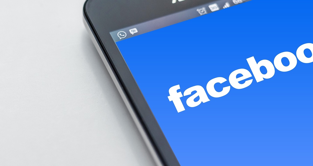Facebook планирует создать сетевую «метавселенную»