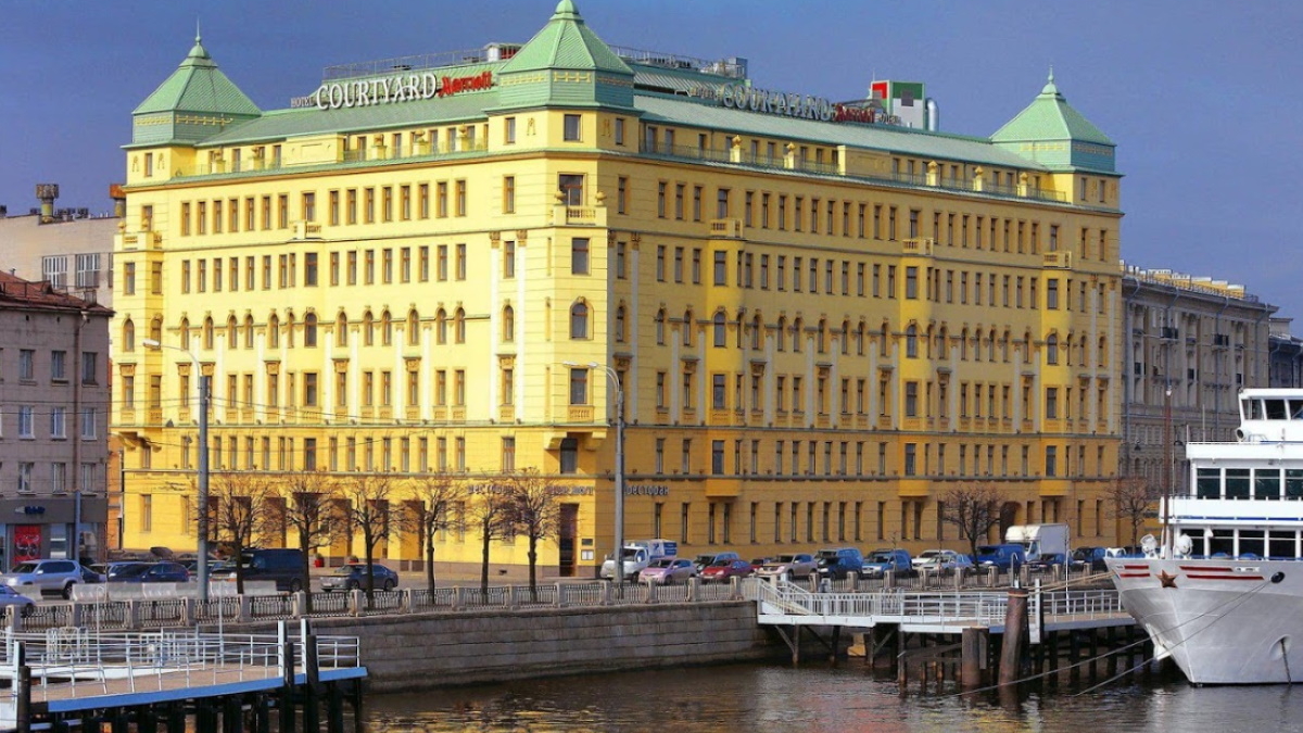 Евгений Пригожин приобрел отель Courtyard Marriott на Васильевском острове