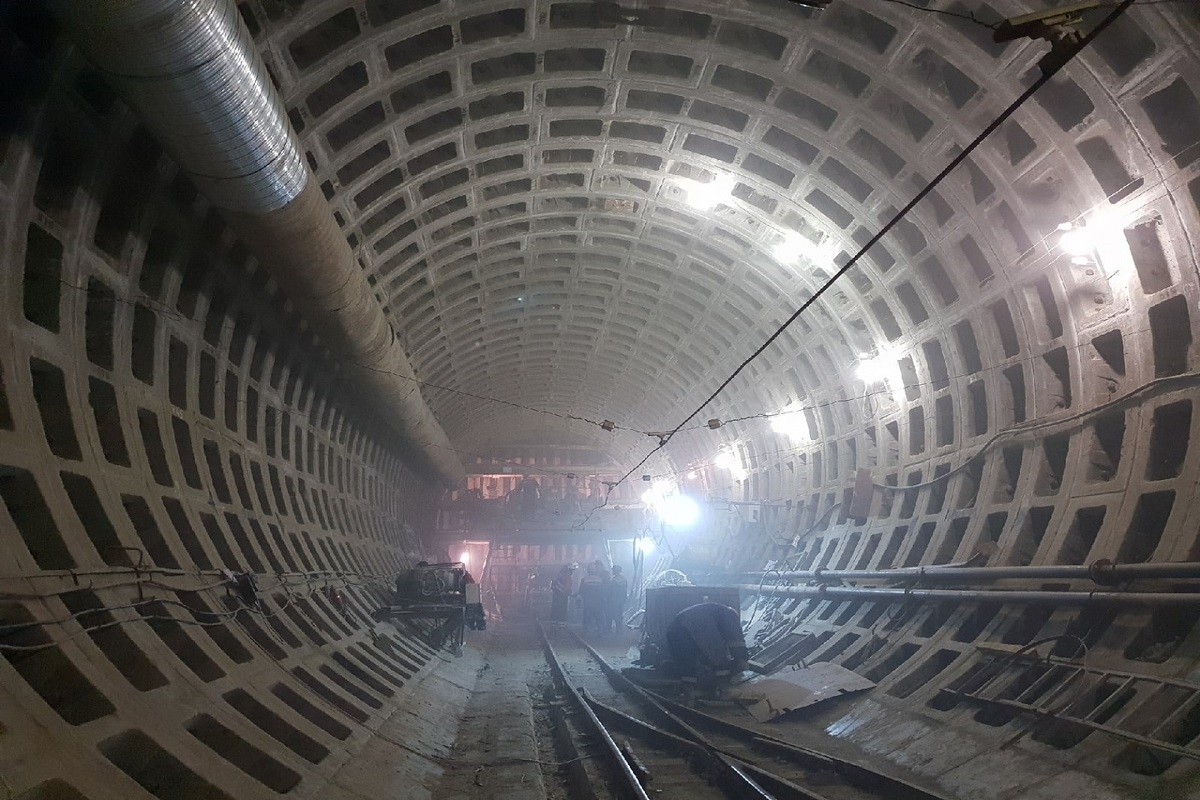 8 млрд рублей получит Петербург на строительство новых линий метро
