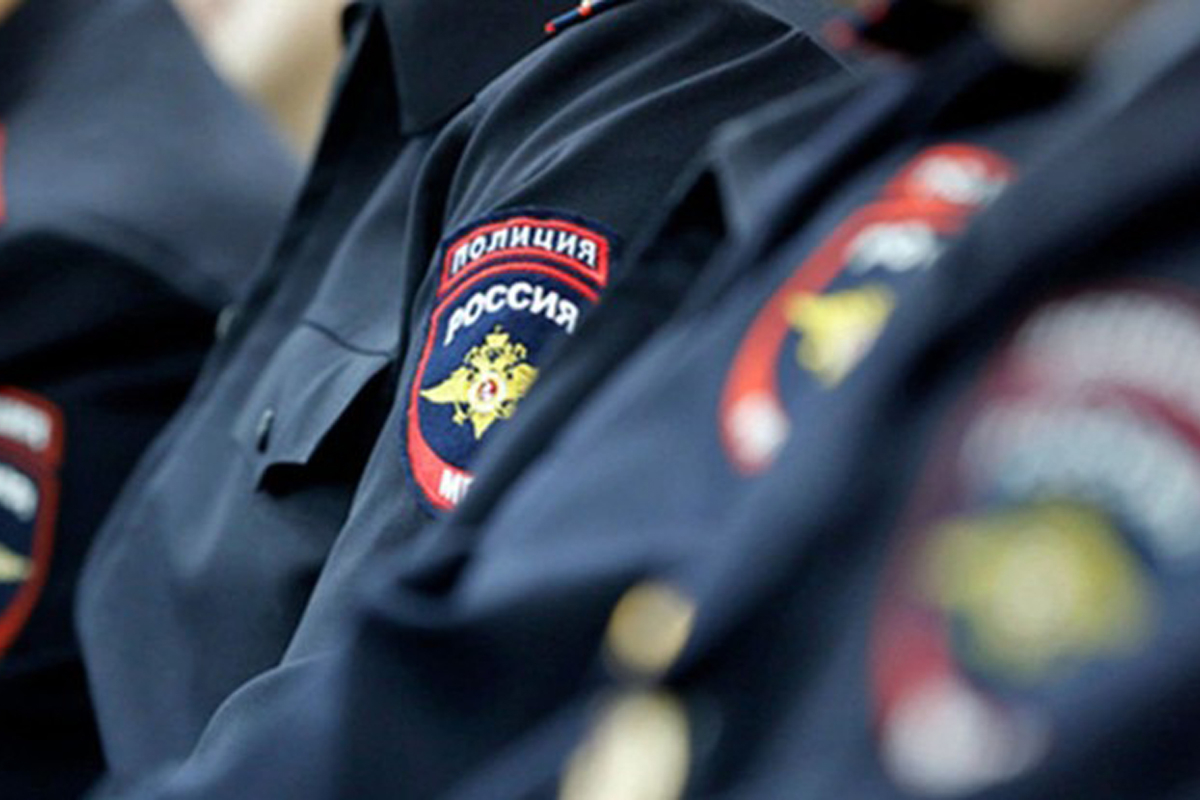 Рецидивист напал на сотрудников полиции в Петербурге прямо в отделении