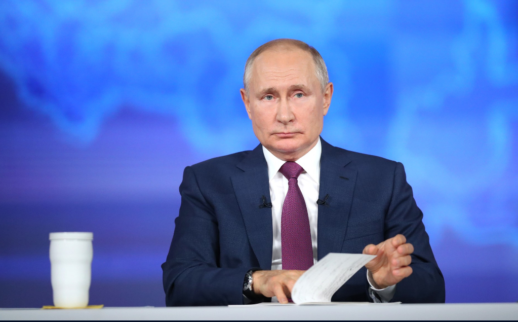 Путин предложил создать систему для защиты информации