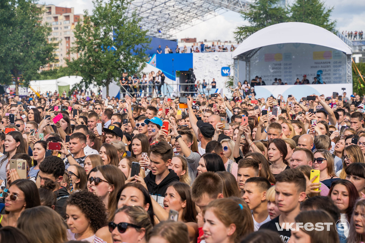 Коронавирус отменил несколько крупных фестивалей в Петербурге