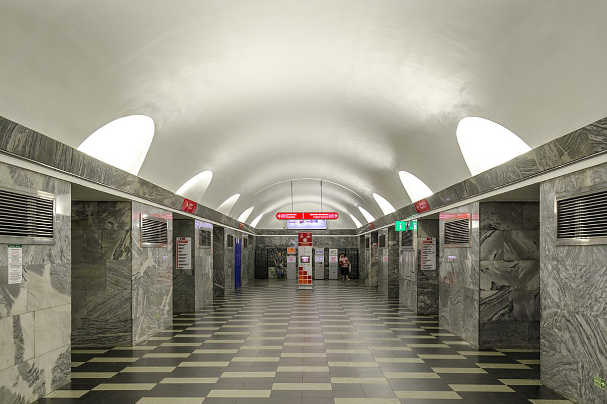 Станция метро «Чернышевская» изменит время работы 10 июля