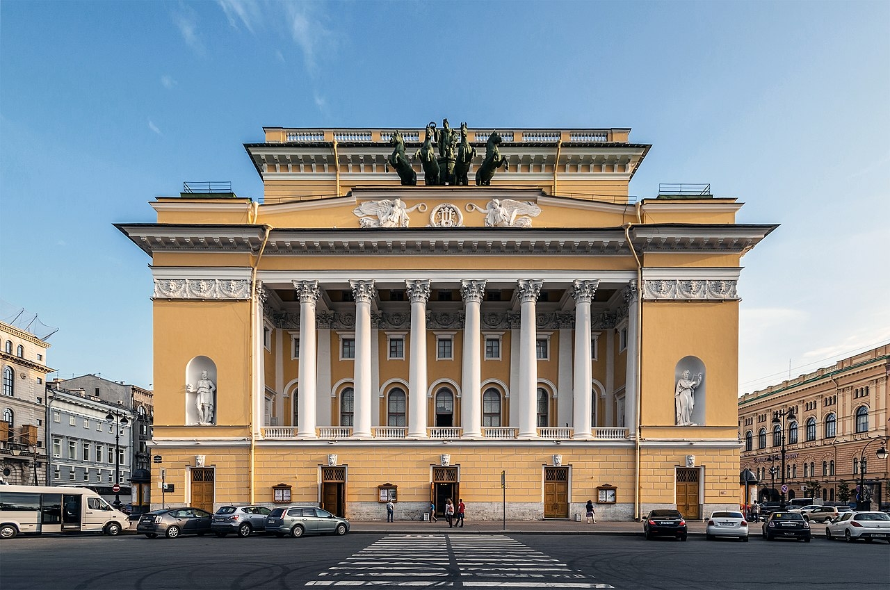 В Петербурге заблокировали сайт по продаже поддельных билетов в Александринский театр