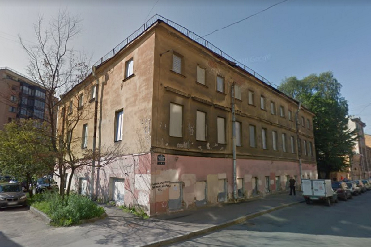 Дореволюционный дом у Лиговского проспекта продадут на аукционе