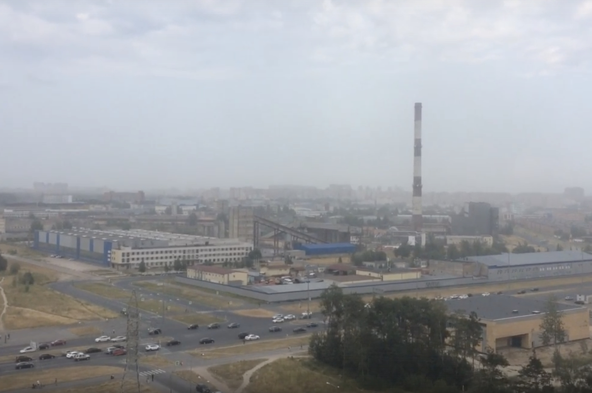 Пыльная буря накрыла Петербург 