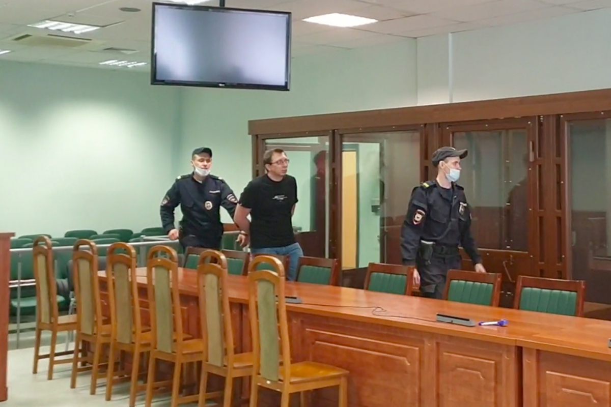 Продлен арест обвиняемого в хищении почти 1 млрд рублей экс-зампреда «Таврического банка»
