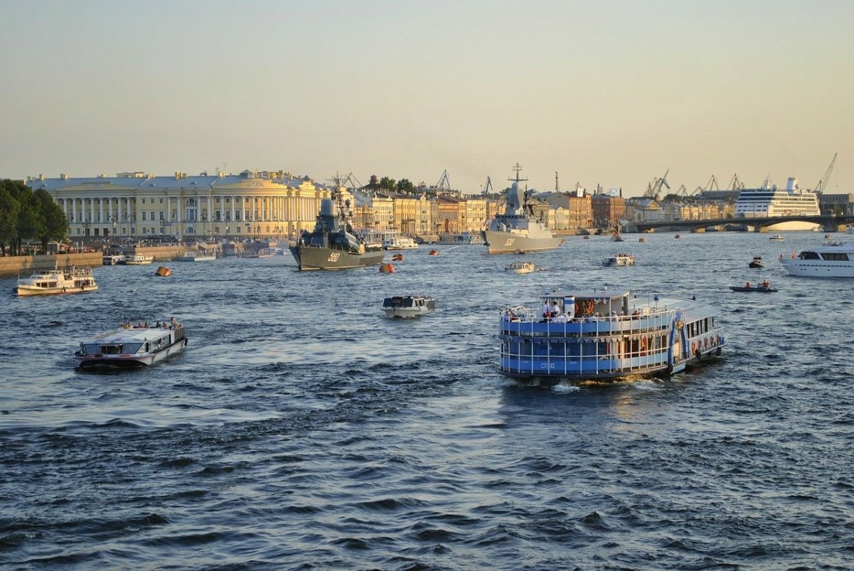 Тридцатиградусная жара в Петербурге сохранится до 15 июля