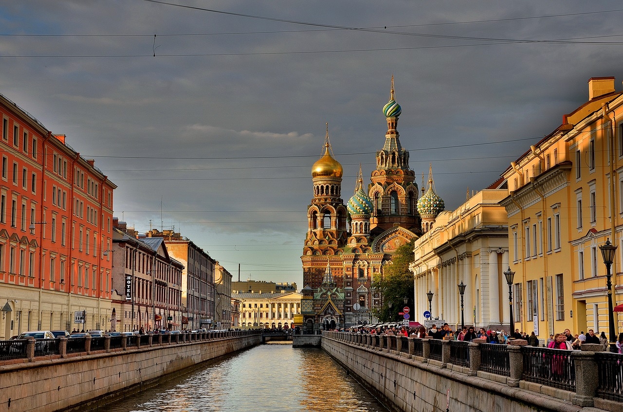 Россияне мечтают провести свою старость в Санкт-Петербурге