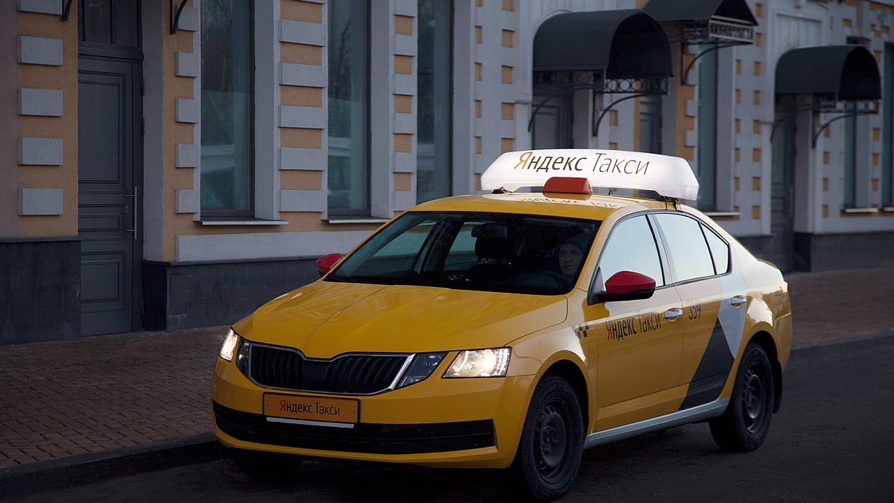 «Яндекс» выкупит доли Uber в нескольких проектах за $1 млрд