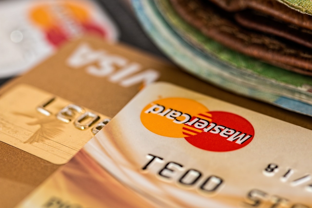 С 23 мая 2022 года владельцы банковских карт получат новую возможность оплаты