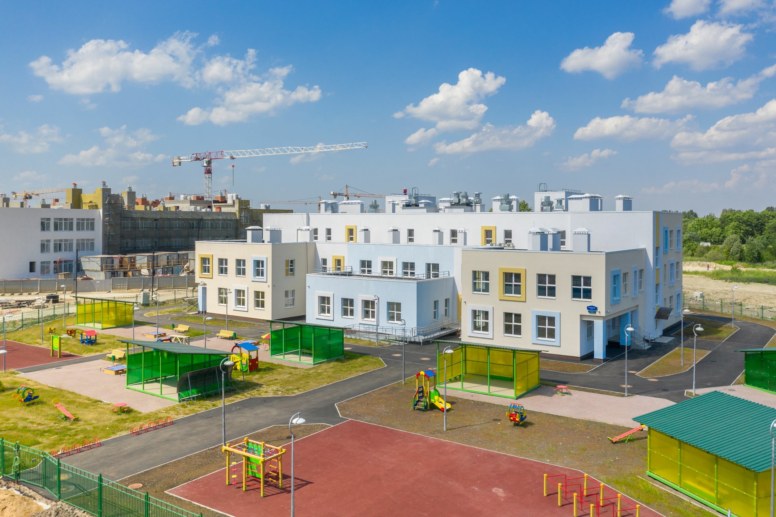 На юге Петербурга открылся детский сад с бассейном