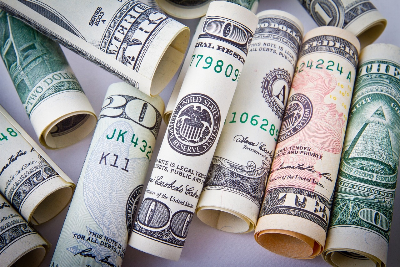 Финансист Маслов назвал перспективу доллара по 60 рублей маловероятной