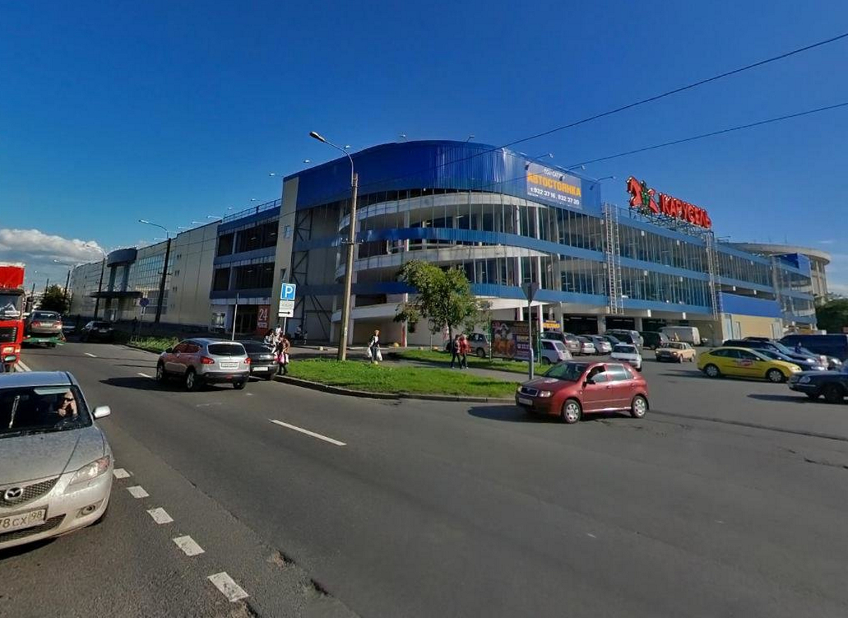 На месте гипермаркета «Карусель» на Кузнецовской улице может появиться жильё или отель