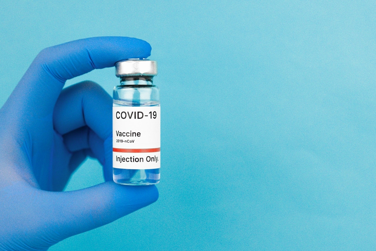 Голикова призвала россиян сделать прививку от COVID-19