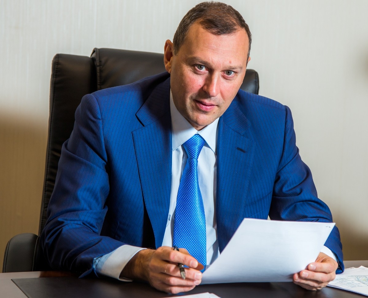 Глава «Евроинвеста» Андрей Березин поздравил клуб петербуржцев с 30-летием