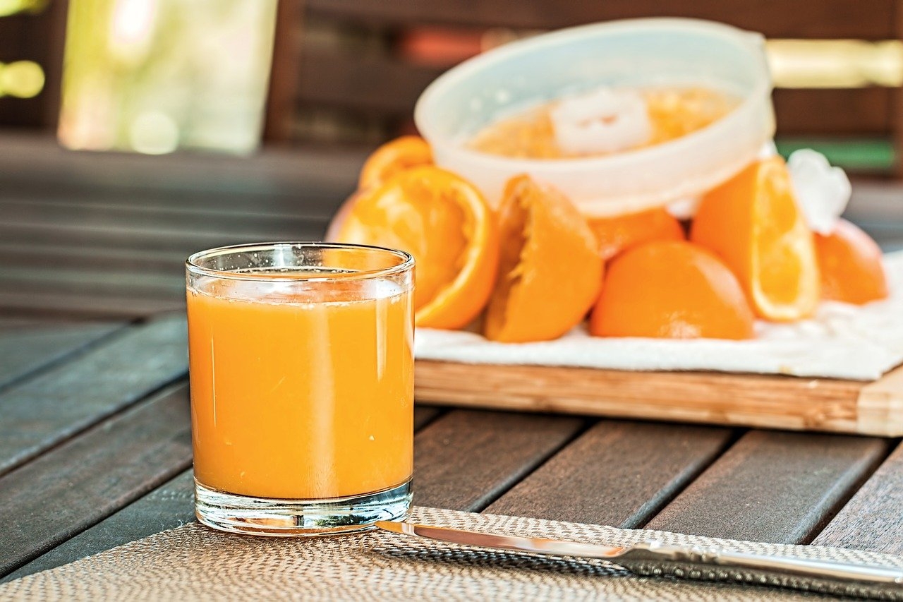 Апельсиновый сок может помочь в лечении гипертонии