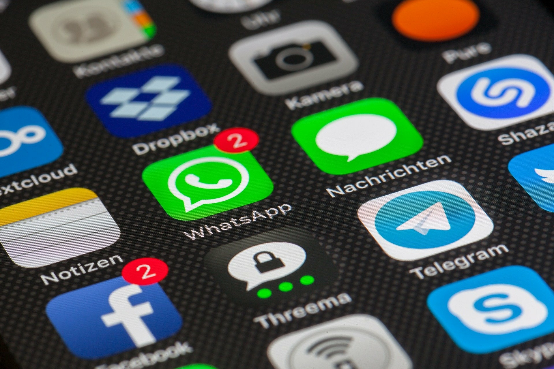 Мессенджер WhatsApp перестанет работать на iPhone