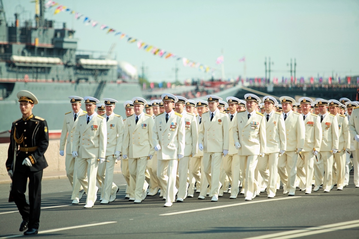 Полную версию репетиции Военно-морского парада опубликовал телеканал «Санкт-Петербург»