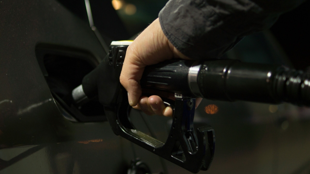 Стоимость бензина может вырасти в РФ с 1 апреля 2023 года