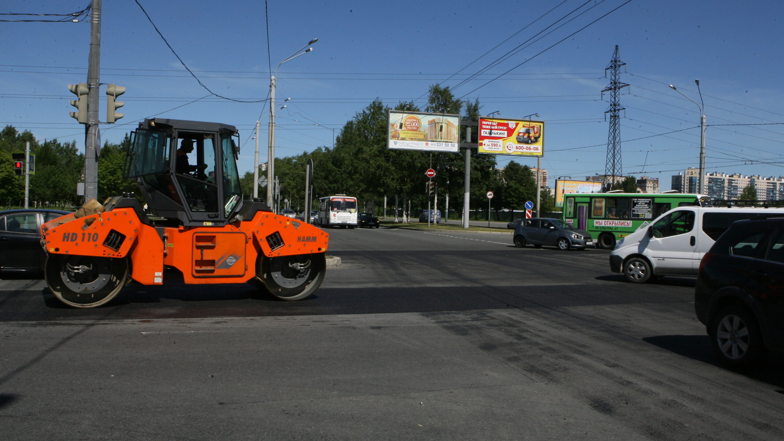 Петербург и Ленобласть отремонтируют около 85 подъездных дорог к СНТ