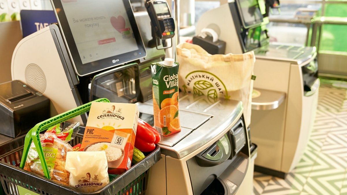 Х5 Group подключила «Пятерочку» к услуге выдачи наличных на кассах супермаркетов