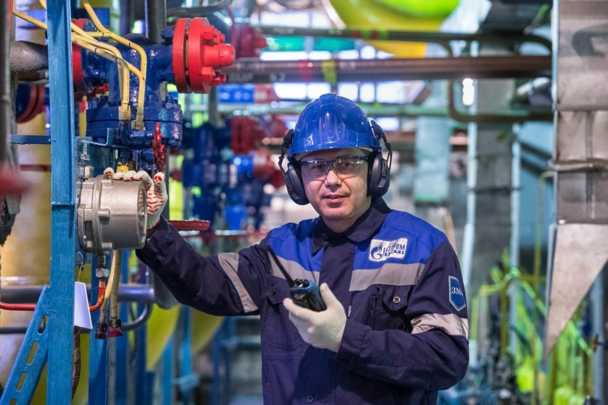 Акции «Газпрома» упали на 4% на новостях об изъятии у компании 50 млрд рублей