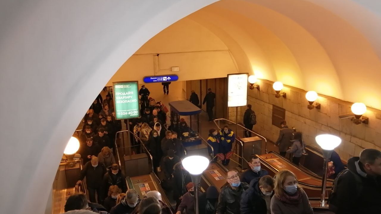 В Петербурге не нашли подрядчика для капремонта станции метро «Ладожская»