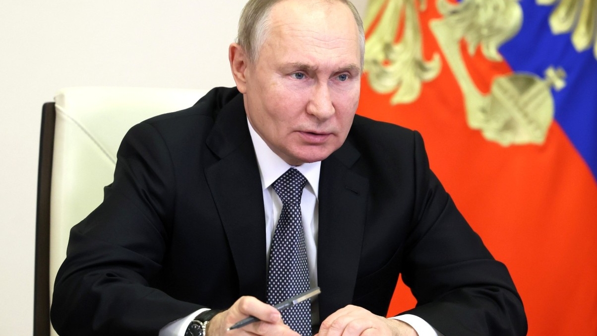 Путин обсудил с Совбезом взаимодействие в Каспийском регионе 