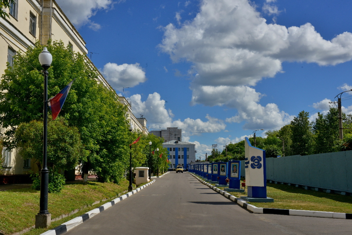 Завод лепсе. Площадь Лепсе Киров. Площадь Лепсе.