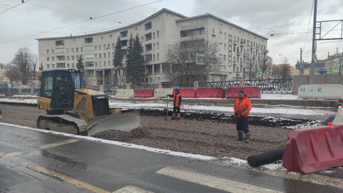 На дорогах Калуги обновили 13 тыс. кв. метров разметки - АБН 24