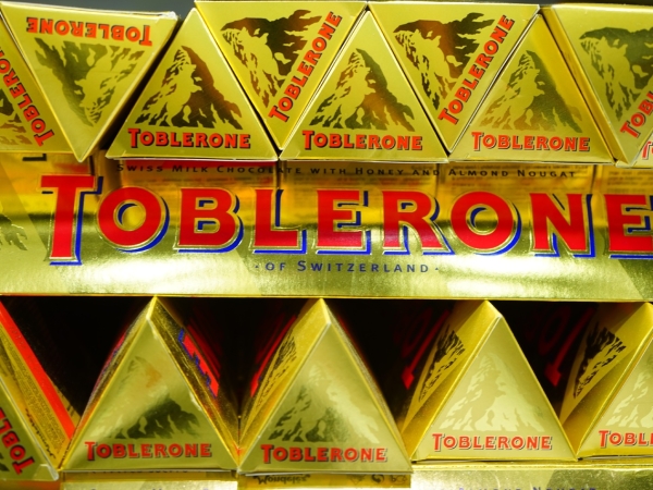 Производитель Toblerone пытается зарегистрировать бренд мясных деликатесов - Фото